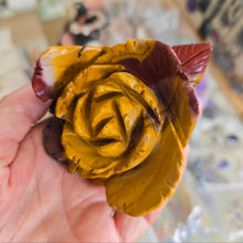 Load image into Gallery viewer, Mookaite Flower