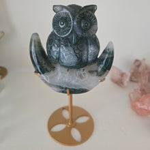 Load image into Gallery viewer, Moss Agate Owl on Moon