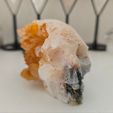 Load image into Gallery viewer, Tangerine Quartz Cluster Stone Skull