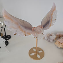 Load image into Gallery viewer, Agate, Amethyst & Flower Agate Heart Wings