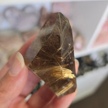 Load image into Gallery viewer, Rutile Quartz Freeform