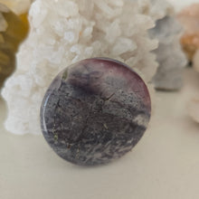 Load image into Gallery viewer, Porcelain Jasper Round Palmstone