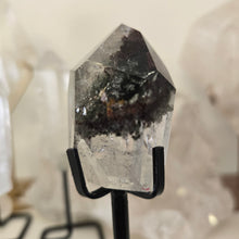 Load image into Gallery viewer, Garden Quartz Points on Stand