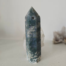 Load image into Gallery viewer, Moss Agate Tower