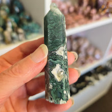 Load image into Gallery viewer, Moss Agate Tower