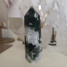 Load image into Gallery viewer, Moss Agate Tower