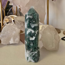 Load image into Gallery viewer, Moss Agate Tower