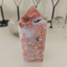 Load image into Gallery viewer, Pink Agate Tower