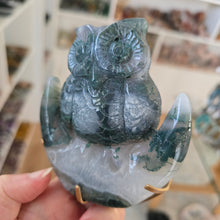 Load image into Gallery viewer, Moss Agate Owl on Moon