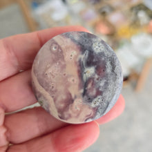 Load image into Gallery viewer, Porcelain Jasper Round Palmstone