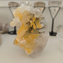 Load image into Gallery viewer, Quartz Cluster Stone Skull