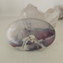 Load image into Gallery viewer, Porcelain Jasper Palmstone