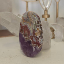 Load image into Gallery viewer, Amethyst Crazy Lace Palmstone