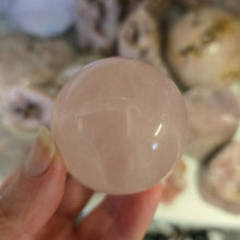 Load image into Gallery viewer, Rose Quartz Sphere
