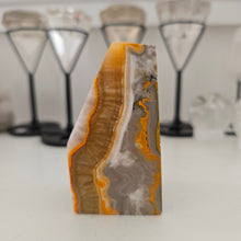 Load image into Gallery viewer, Bumblebee Jasper Freeform