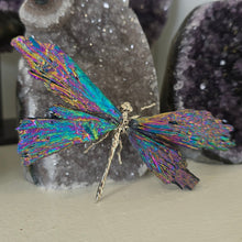 Load image into Gallery viewer, Aura Kyanite Dragonfly - Rainbow