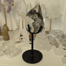 Load image into Gallery viewer, Garden Quartz Freeform on Stand