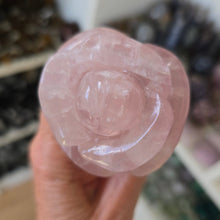 Load image into Gallery viewer, Rose Quartz Rose with Stand