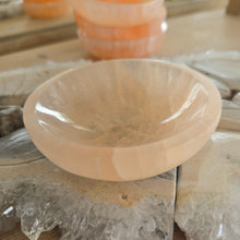 Load image into Gallery viewer, Orange Selenite Bowl
