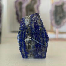 Load image into Gallery viewer, Lapis Lazuli Freeform