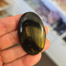 Load image into Gallery viewer, Mara Mamba Tiger's Eye Palmstone