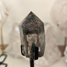 Load image into Gallery viewer, Garden Quartz Points on Stand