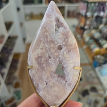 Load image into Gallery viewer, Flower Agate and Amethyst Flame