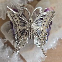 Load image into Gallery viewer, Magenta Fluorite Butterfly