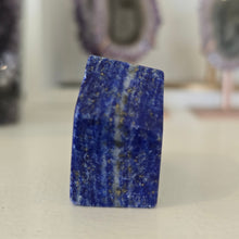 Load image into Gallery viewer, Lapis Lazuli Freeform