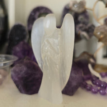 Load image into Gallery viewer, Selenite Angel