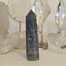 Load image into Gallery viewer, Blue Kyanite Tower
