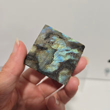 Load image into Gallery viewer, Labradorite Slab