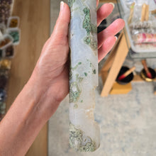 Load image into Gallery viewer, Moss Agate Tower