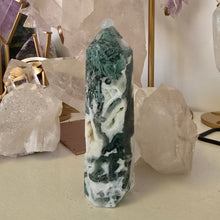 Load image into Gallery viewer, Moss Agate Tower
