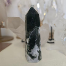 Load image into Gallery viewer, Moss Agate Tower