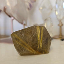Load image into Gallery viewer, Rutile Quartz Freeform