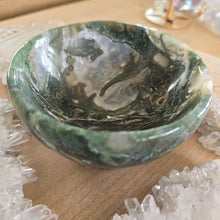 Load image into Gallery viewer, Moss Agate Bowl