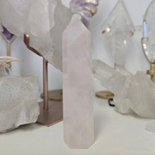 Load image into Gallery viewer, Rose Quartz Tower