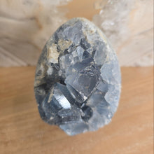 Load image into Gallery viewer, Celestite Cluster Egg