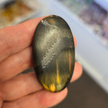 Load image into Gallery viewer, Mara Mamba Tiger's Eye Palmstone