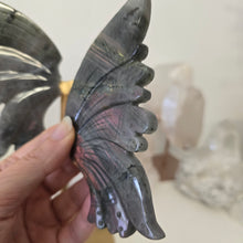 Load image into Gallery viewer, Purple Labradorite Wings