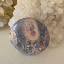 Load image into Gallery viewer, Porcelain Jasper Round Palmstone