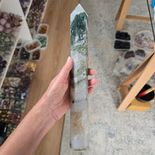 Load image into Gallery viewer, Moss Agate Tower