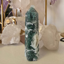 Load image into Gallery viewer, Moss Agate Tower
