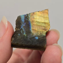 Load image into Gallery viewer, Labradorite Slab