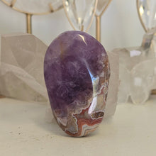 Load image into Gallery viewer, Amethyst Crazy Lace Palmstone