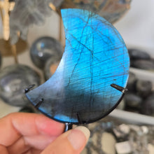 Load image into Gallery viewer, Labradorite Moon with stand