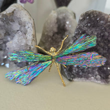 Load image into Gallery viewer, Aura Kyanite Dragonfly - Rainbow
