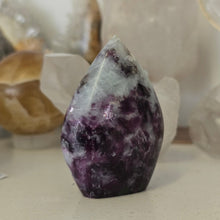 Load image into Gallery viewer, Lepidolite with Mica Flame
