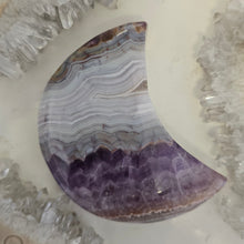 Load image into Gallery viewer, Amethyst Crazy Lace Moon